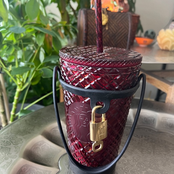 Louis Vuitton Lock and Key with ✨NWT STARBUCKS 2022 RED Jeweled Tumbler✨ - Picture 6 of 12